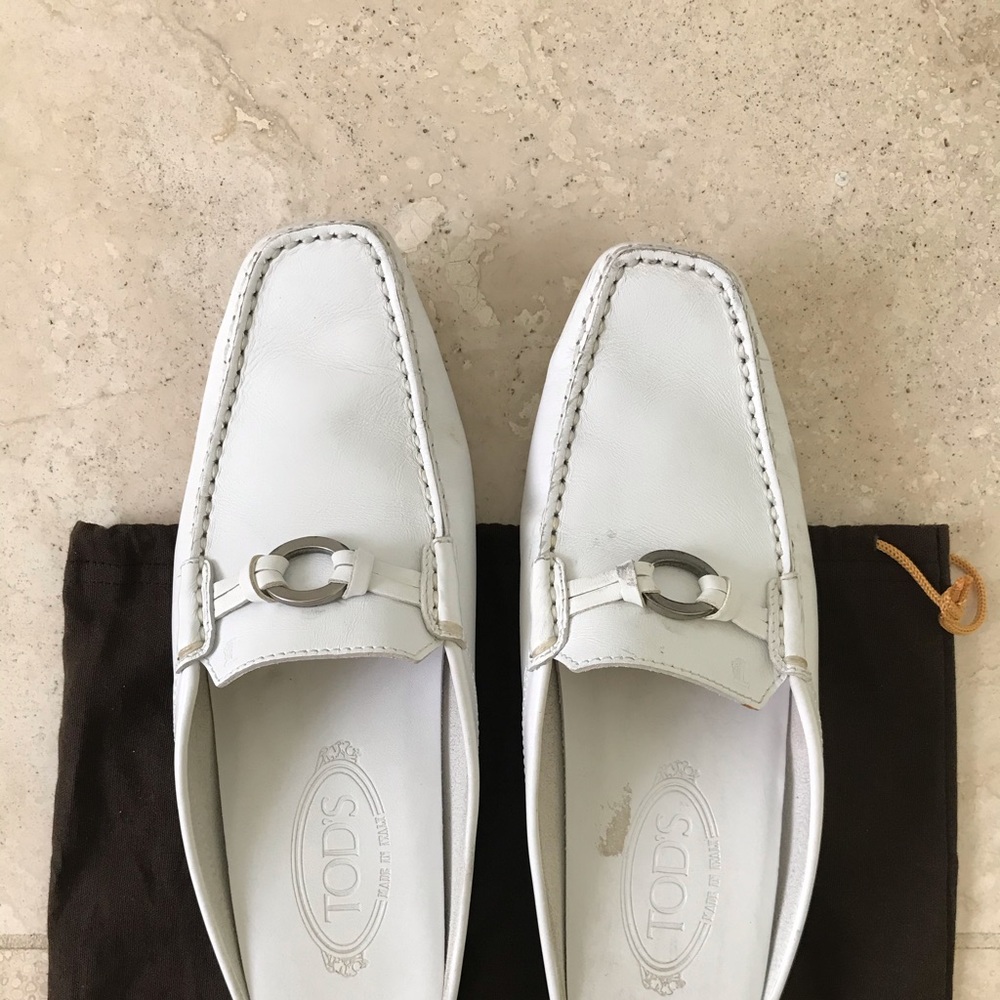 Tod’s white leather mules
